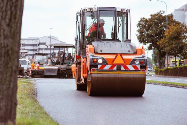 Best Driveway Paving Contractor  in Orange Grove, TX